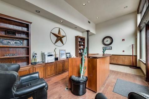 112 E Main Street Waxahachie TX 75165