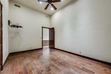 112 E Main Street Waxahachie TX 75165