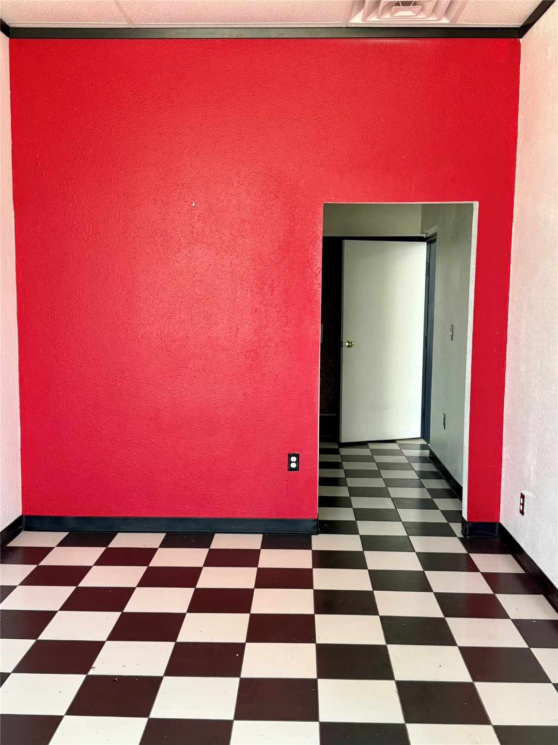 1212 Melbourne Road Hurst TX 76053