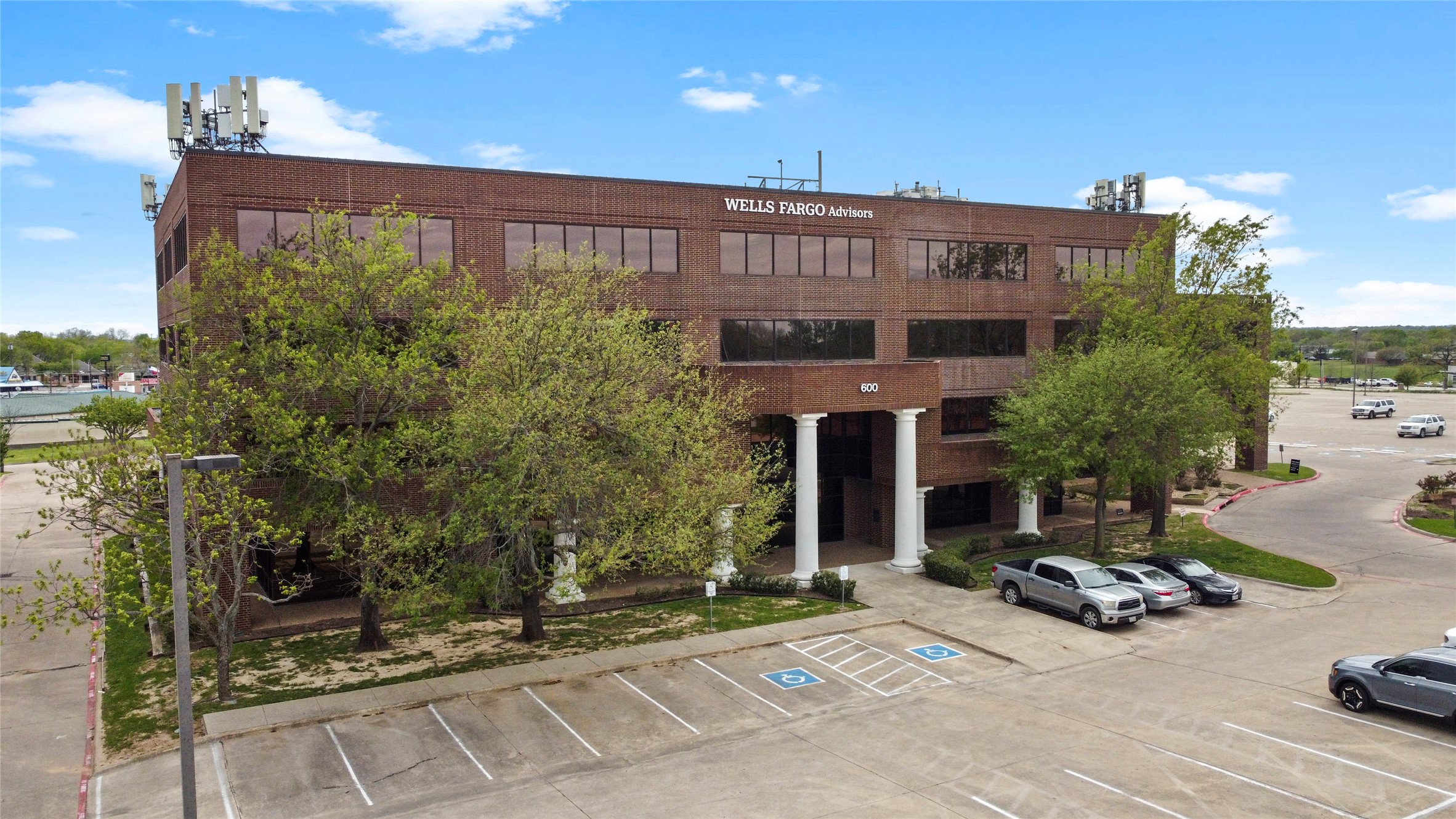 600 E Taylor Street Sherman TX 75090