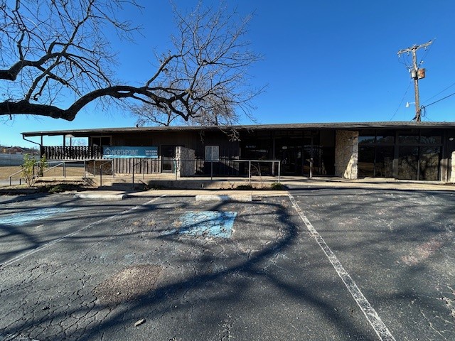 400 N Sam Rayburn Freeway Sherman TX 75090