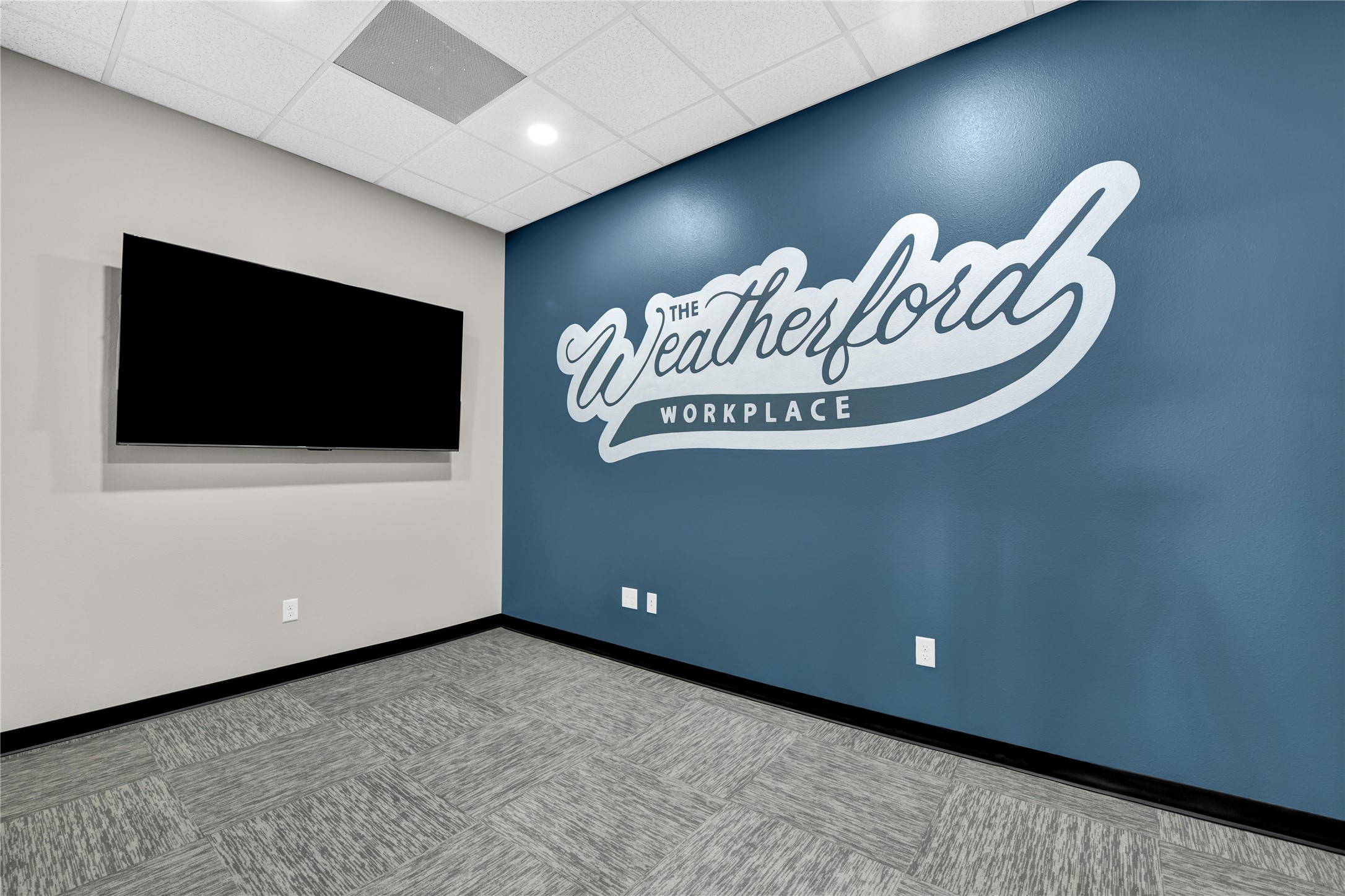 203 N Main Street Weatherford TX 76086