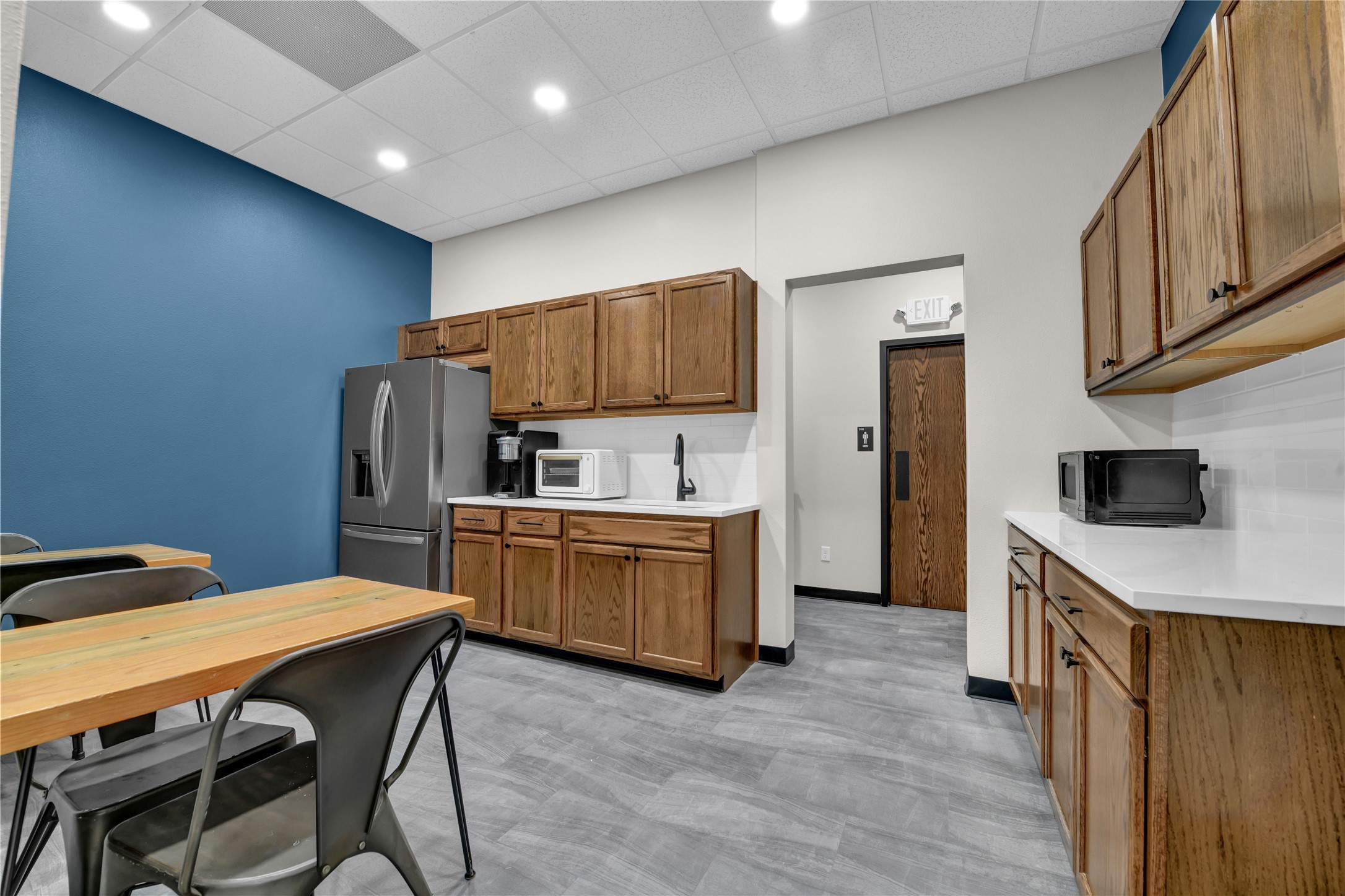 203 N Main Street Weatherford TX 76086