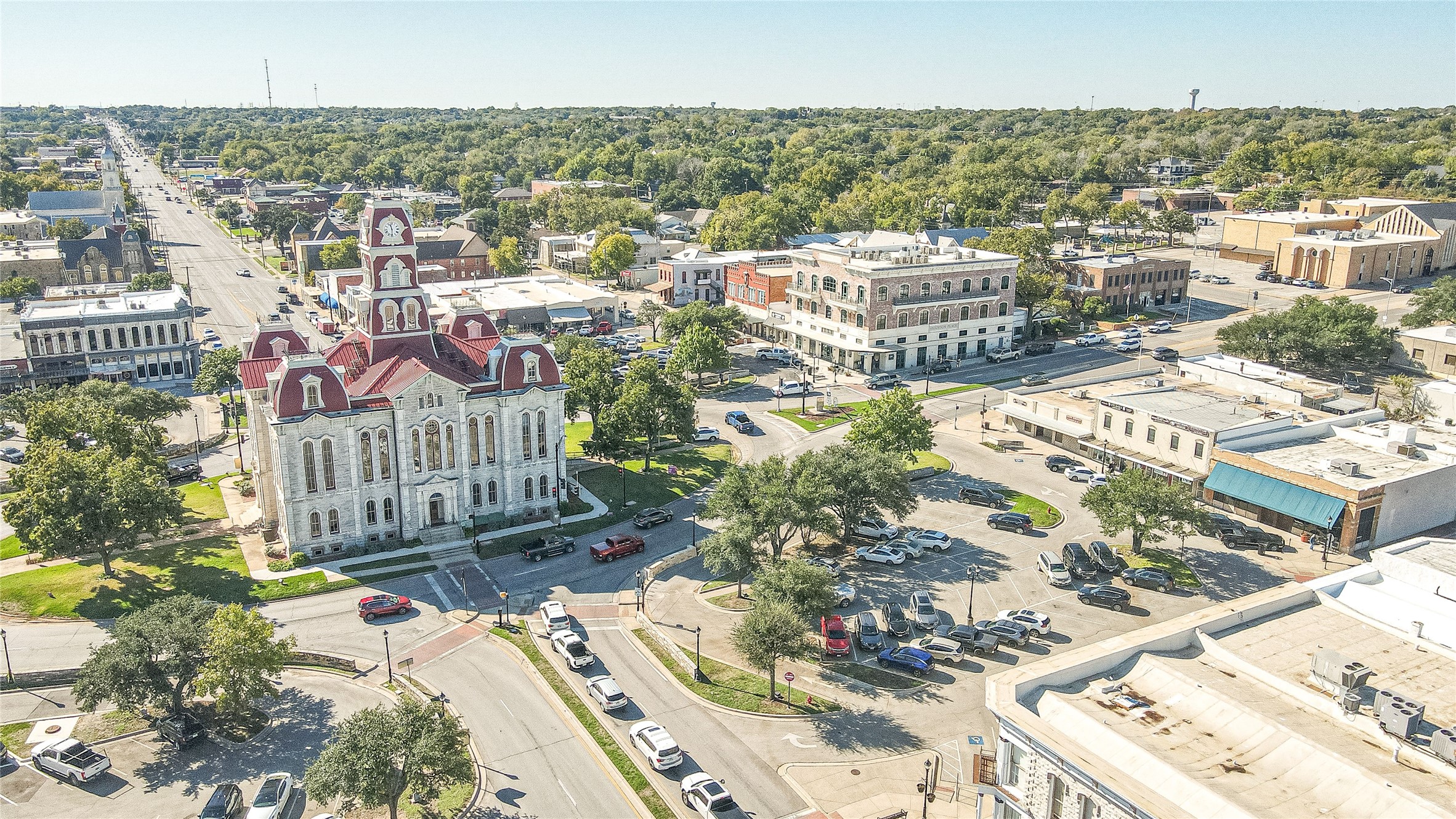 203 N Main Street Weatherford TX 76086
