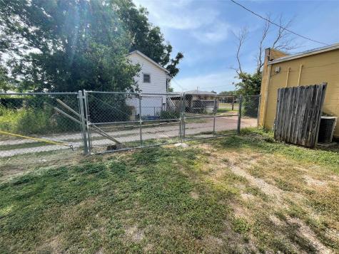 1926 N 1st Street Abilene TX 79603