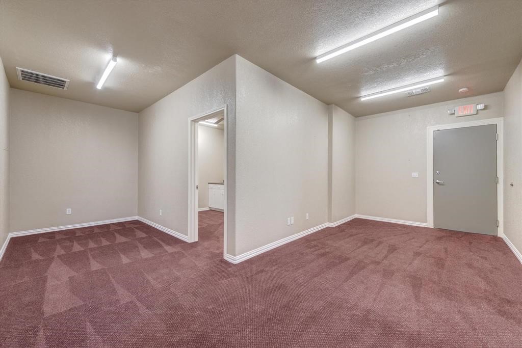 905 Heather Drive Euless TX 76040