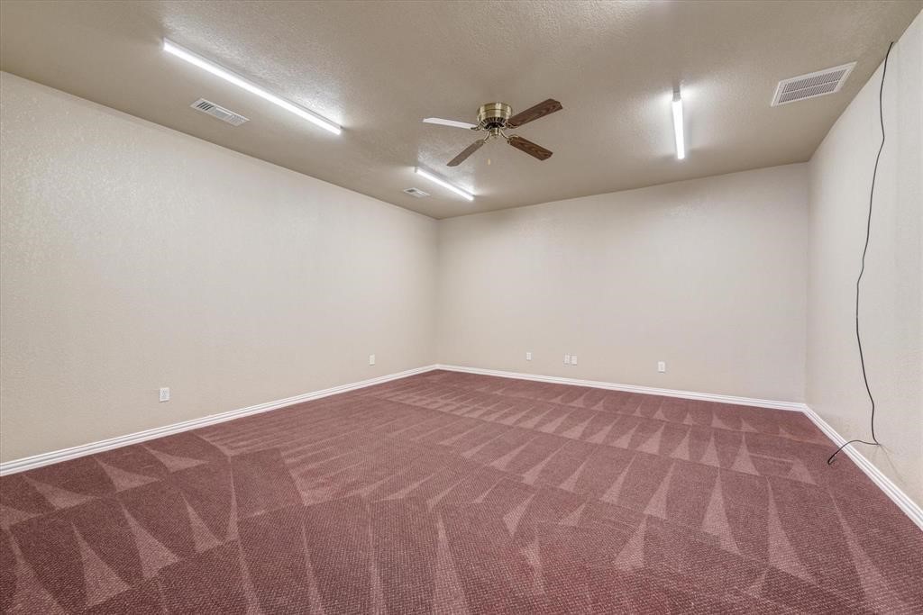 905 Heather Drive Euless TX 76040