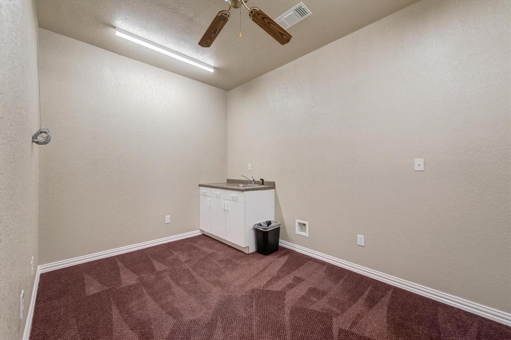 905 Heather Drive Euless TX 76040