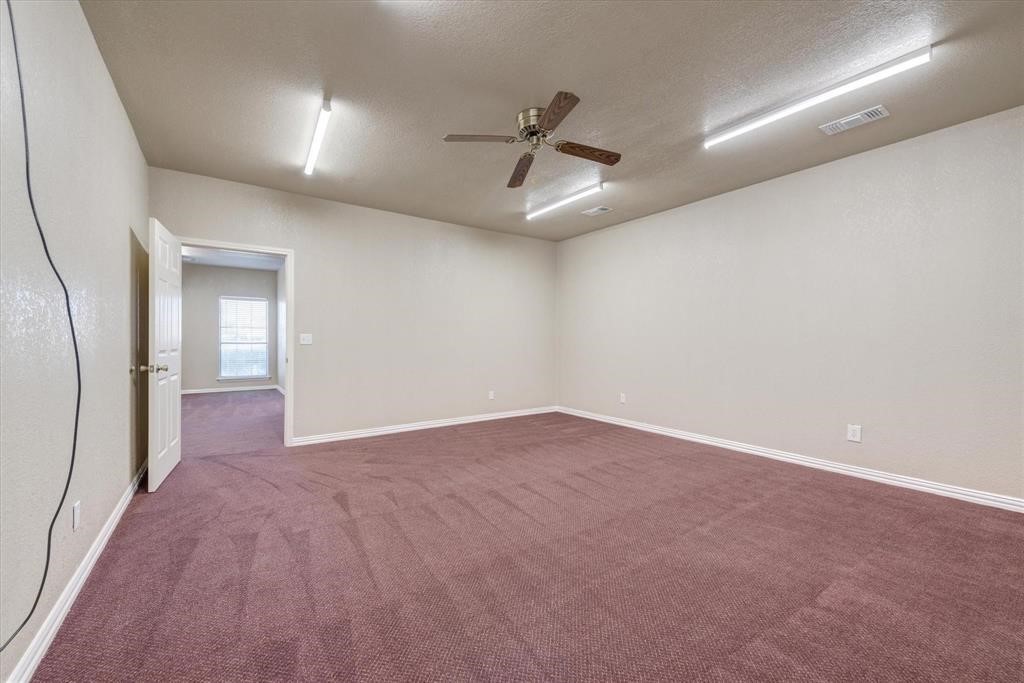 905 Heather Drive Euless TX 76040