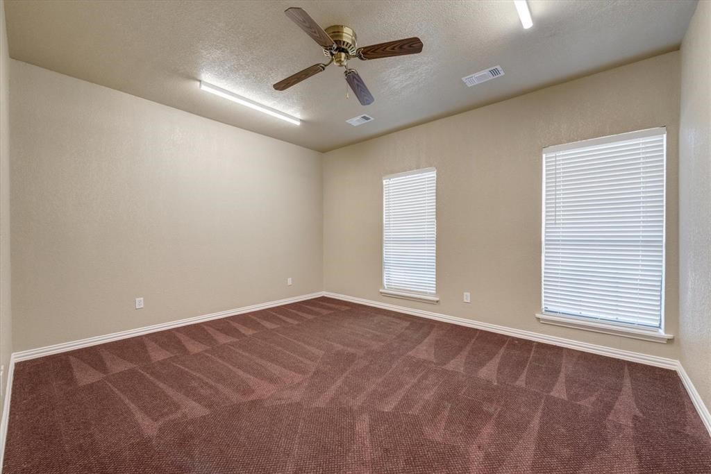 905 Heather Drive Euless TX 76040