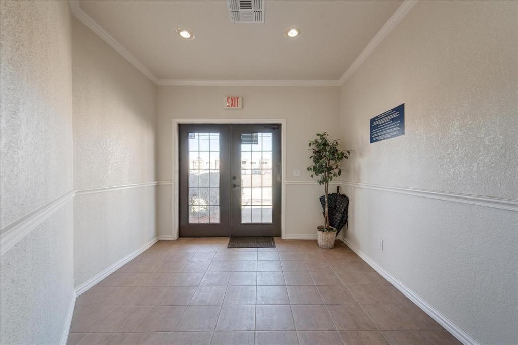 905 Heather Drive Euless TX 76040