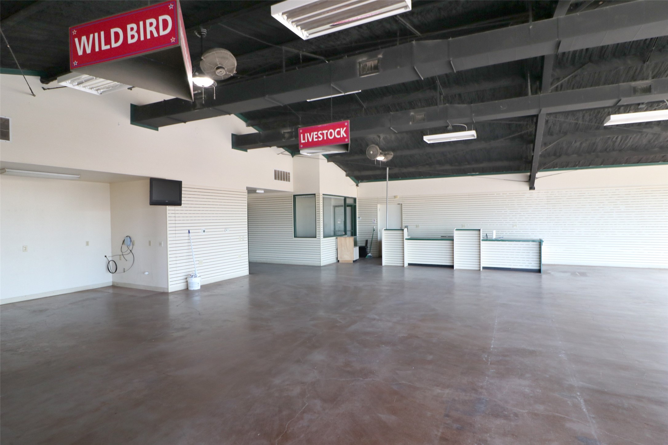 3098 W Washington Stephenville TX 76401