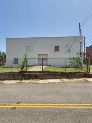 807 S Austin Avenue Denison TX 75020