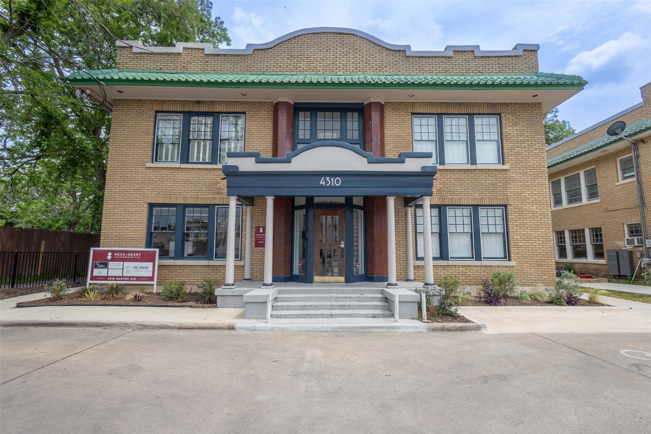 4310 Gaston Avenue Dallas TX 75246