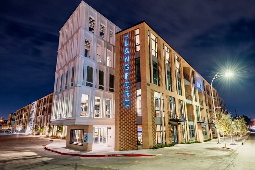 2330 Langford Dallas TX 75208