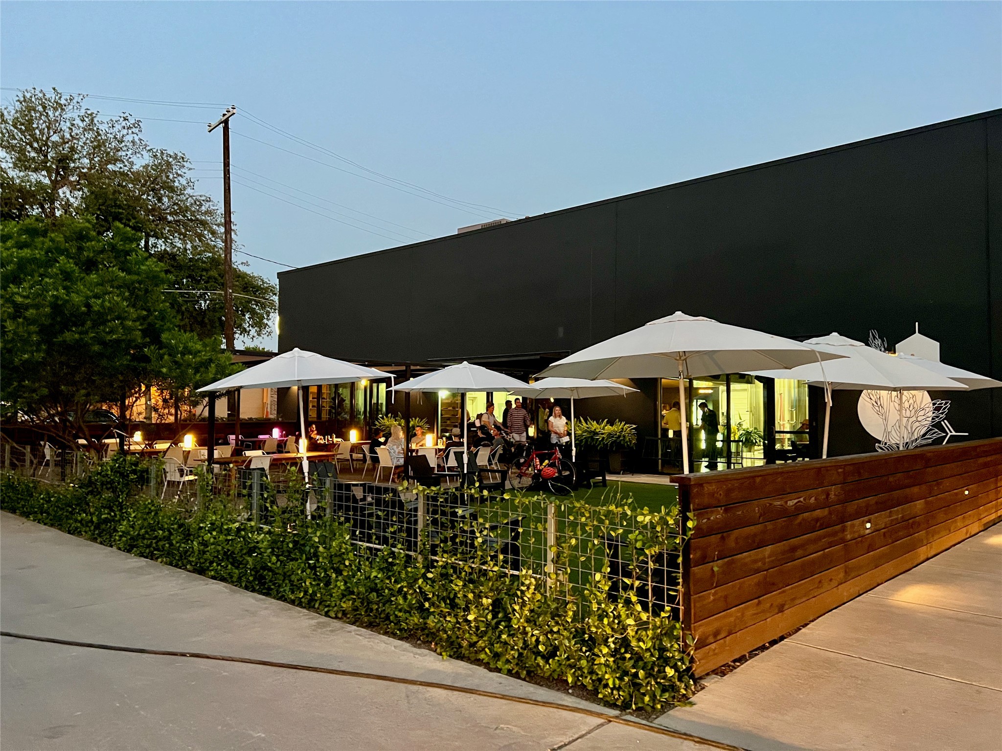 2330 Langford Dallas TX 75208