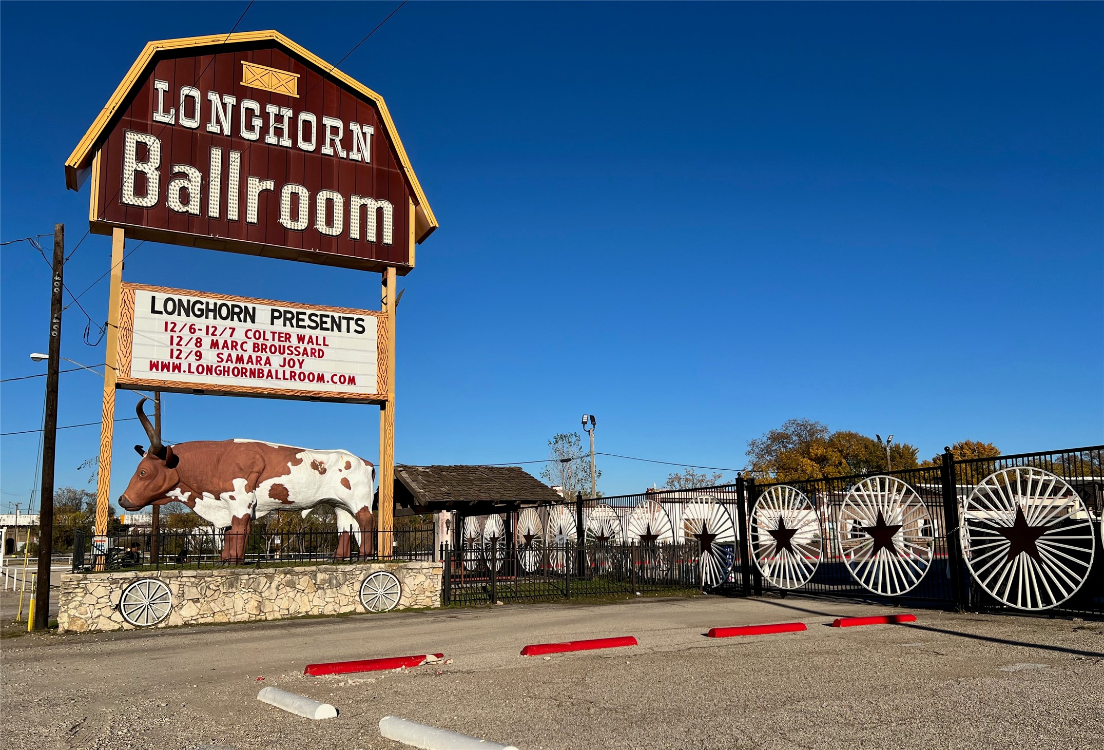 2330 Langford Dallas TX 75208