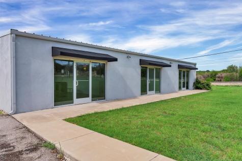 1555 Woodmere Trail Granbury TX 76048