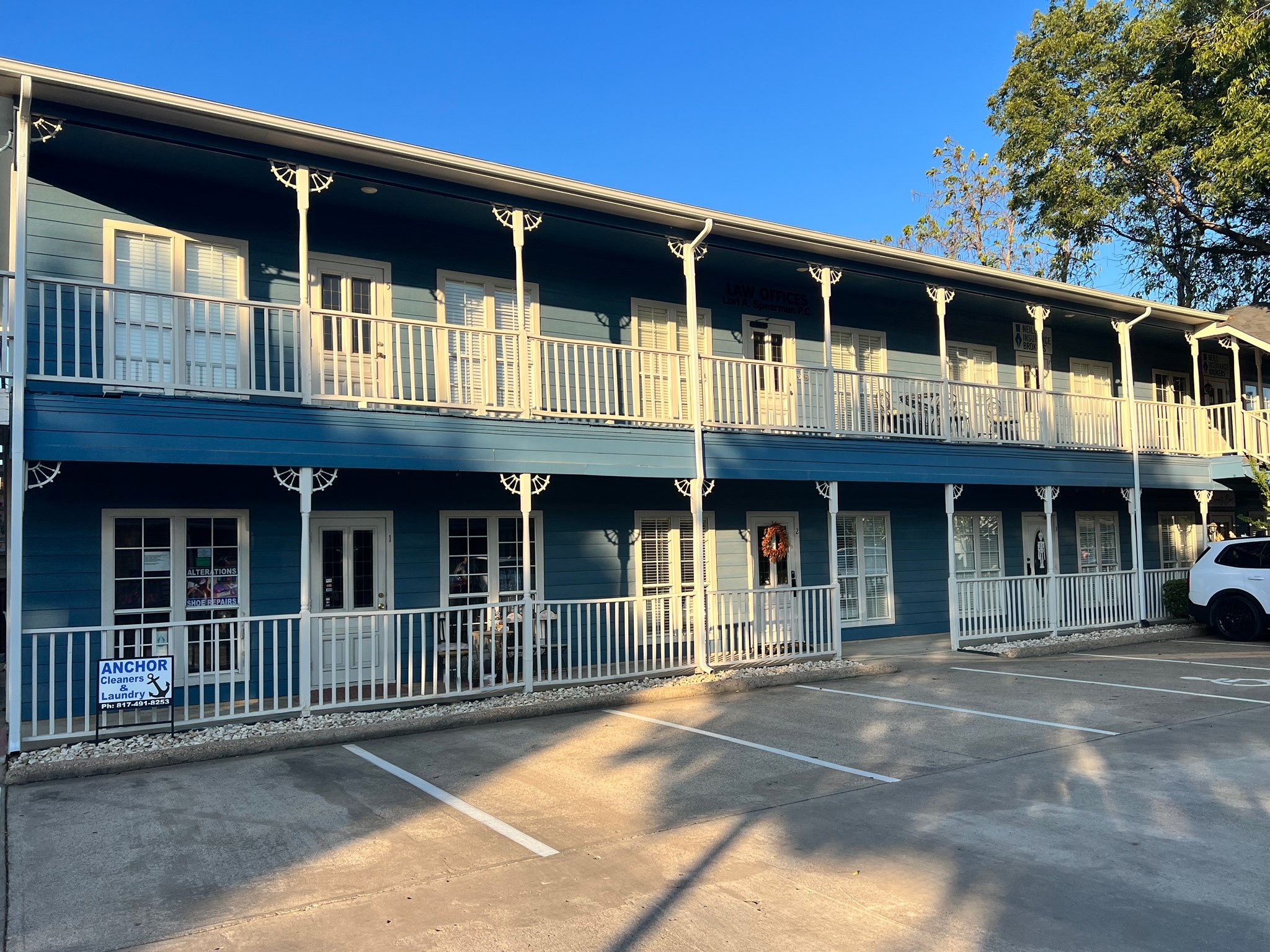 504 N Oak Roanoke TX 76262
