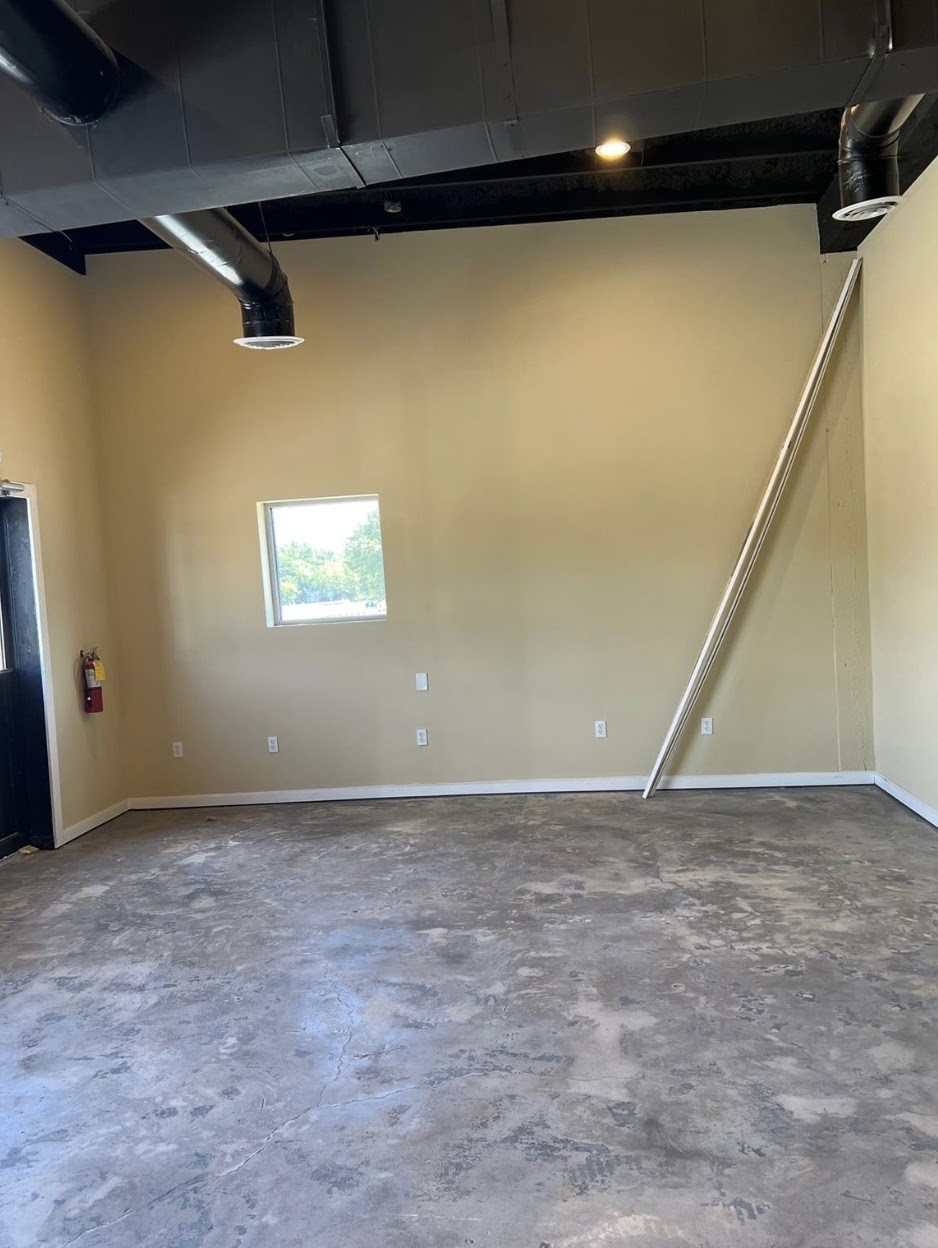 828 N Highway 377 Roanoke TX 76262