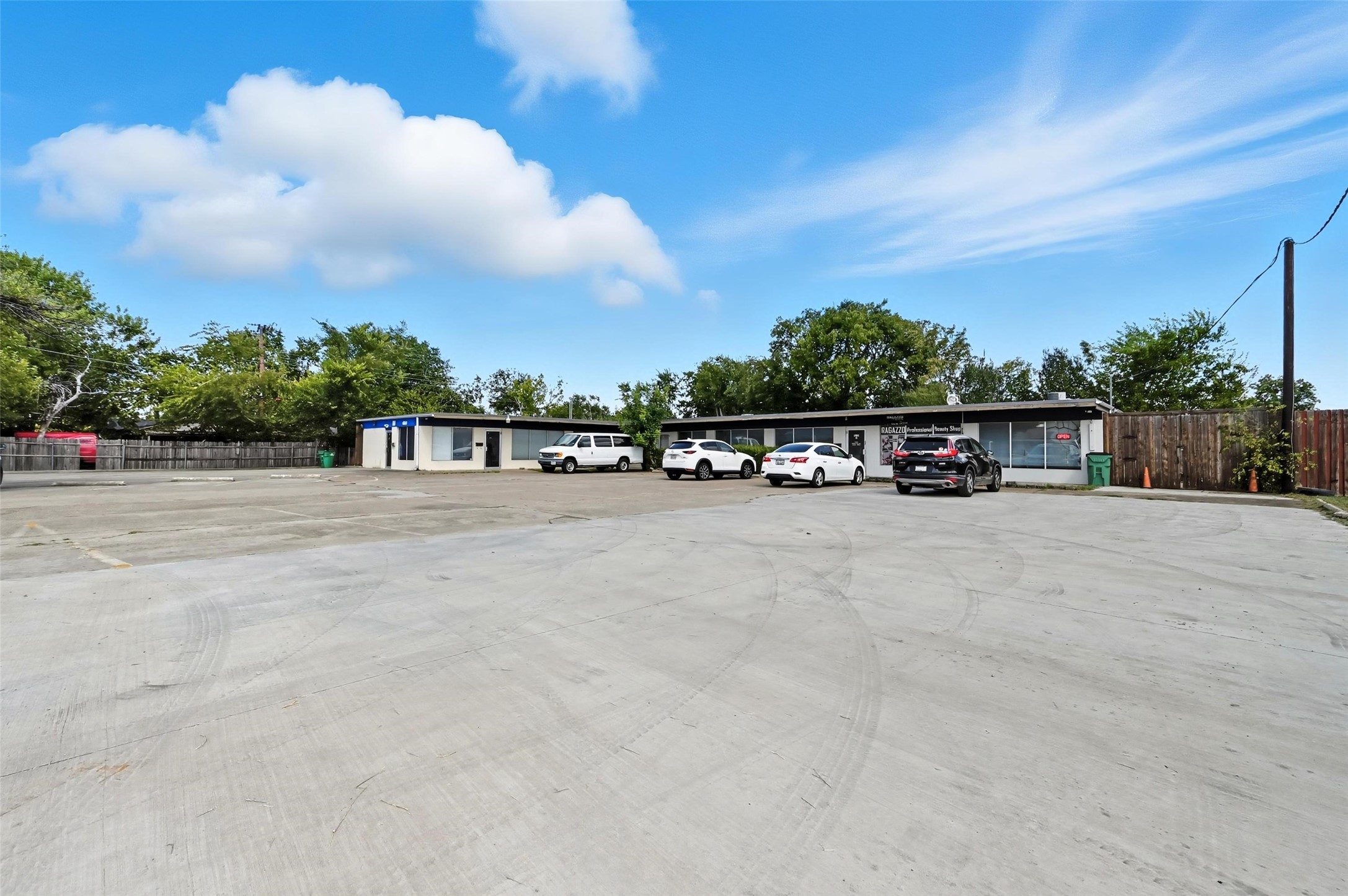 4110 Haltom Road Haltom City TX 76117