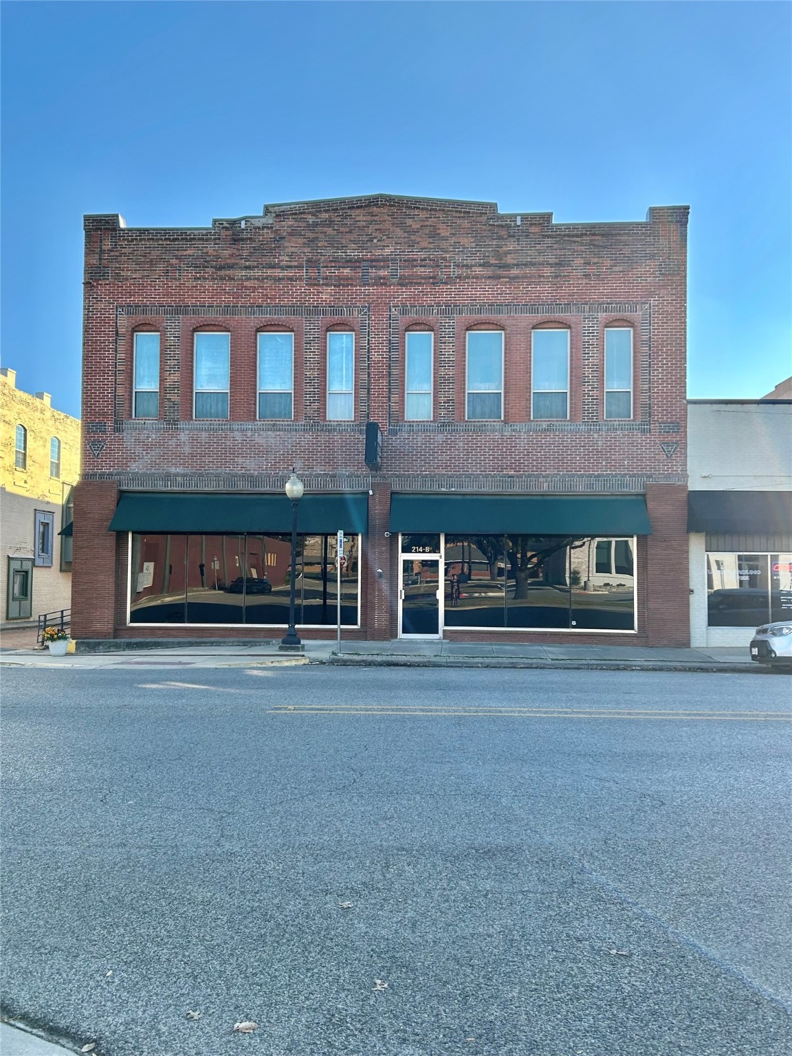 214 E California Street Gainesville TX 76240