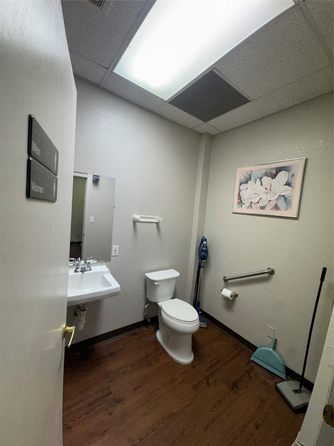 340 S Morgan Street Granbury TX 76048
