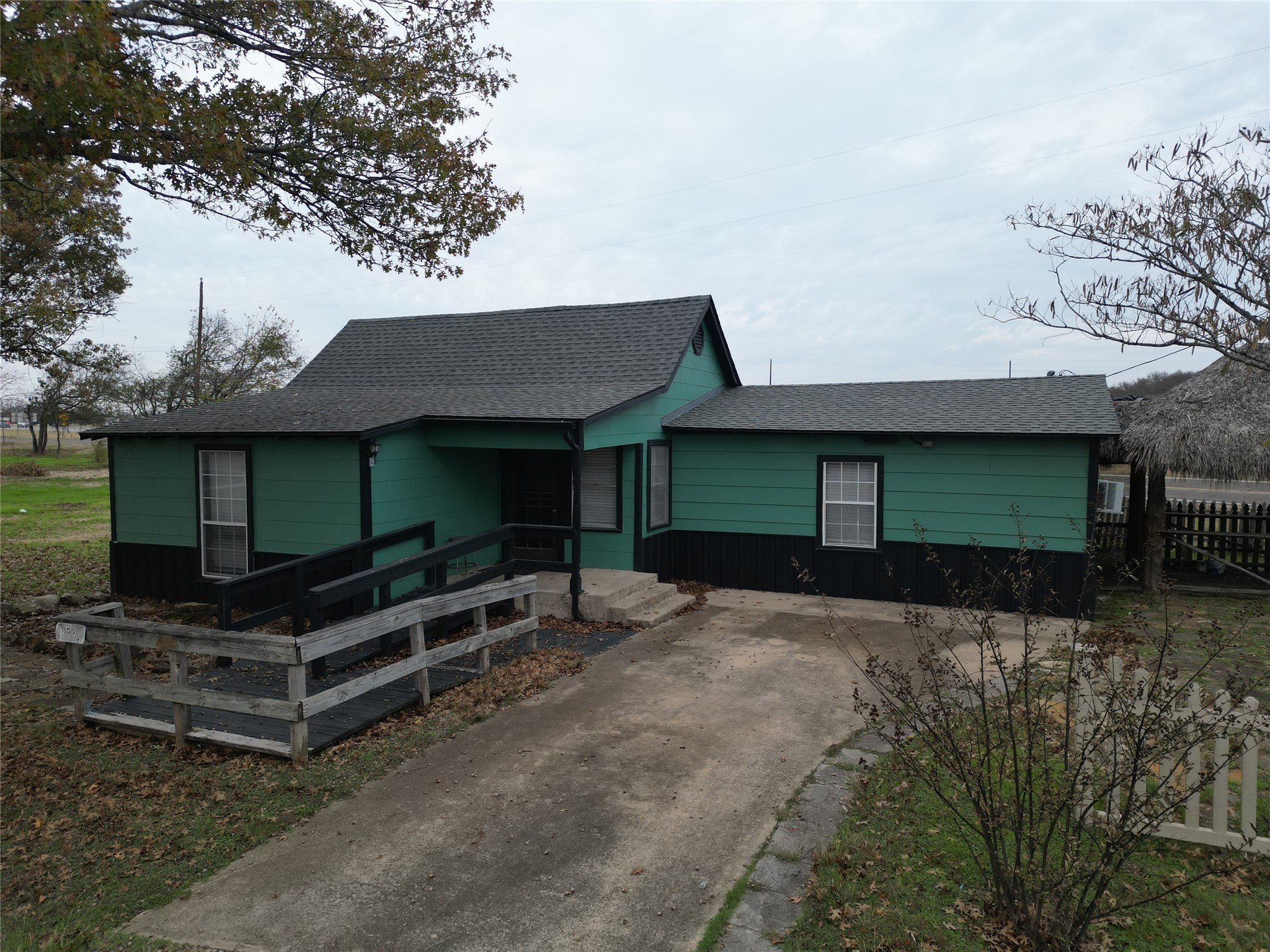 653 Sardis Road Midlothian TX 76065
