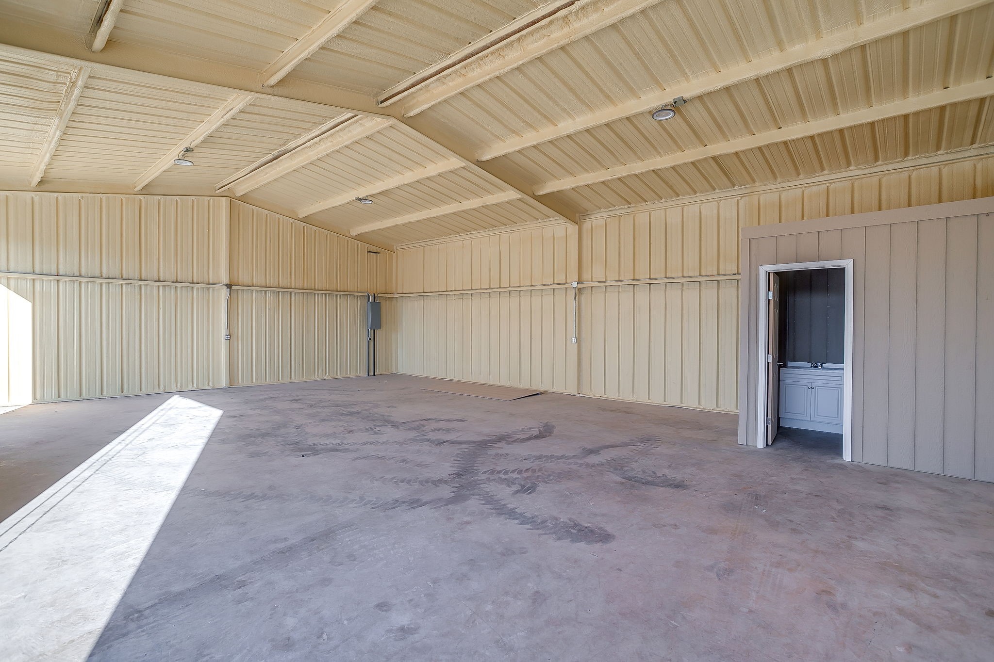 410 N Broadway Street Joshua TX 76058