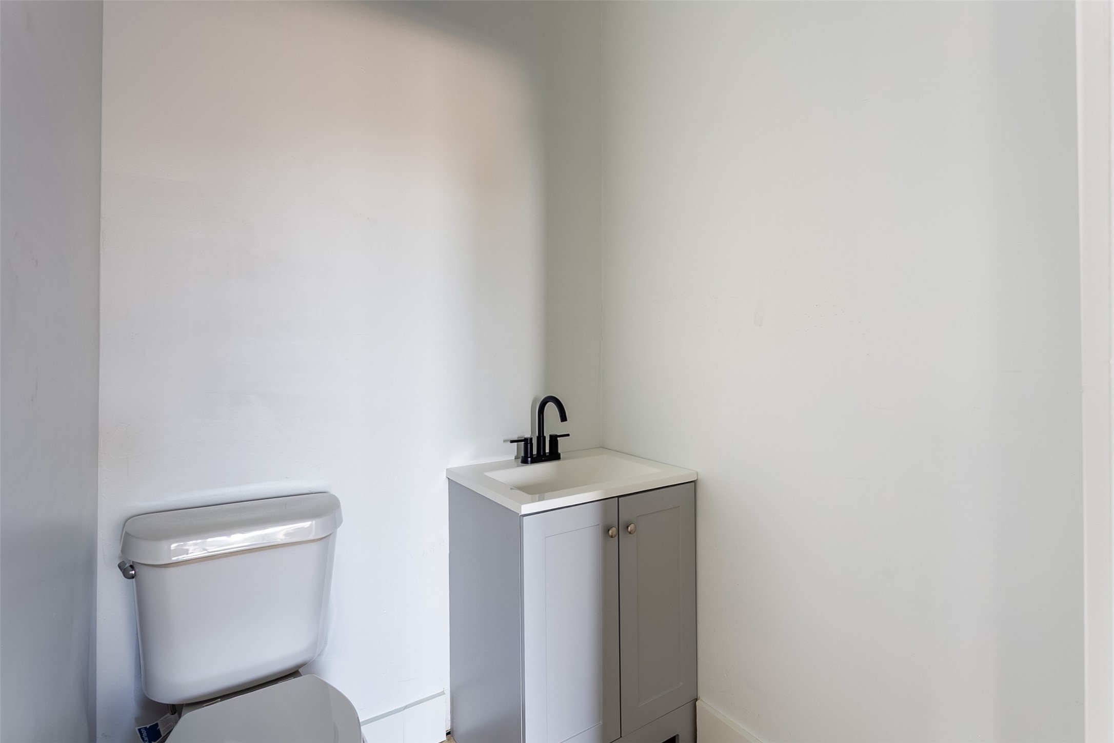 802 S Cherry Lane White Settlement TX 76108