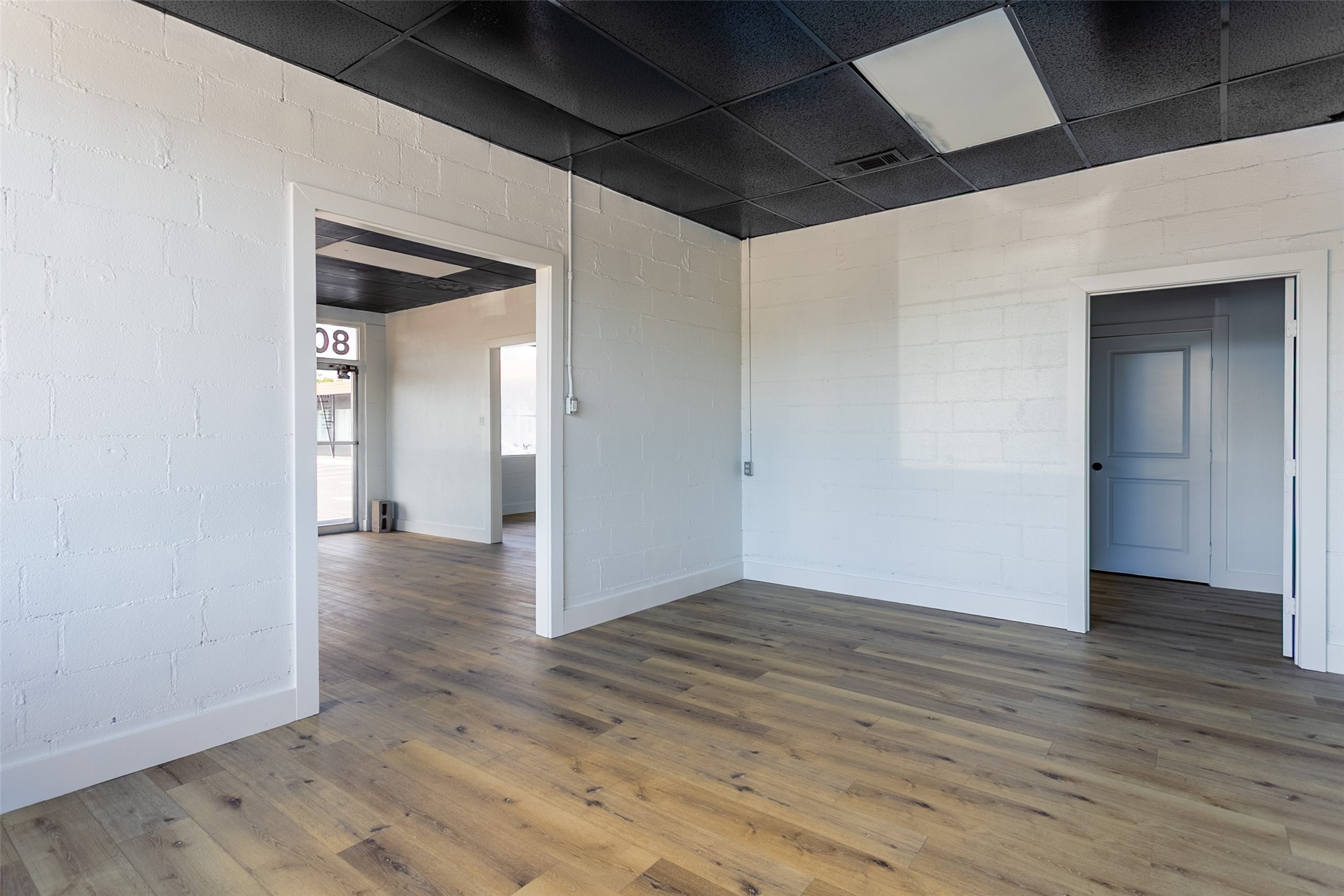 802 S Cherry Lane White Settlement TX 76108