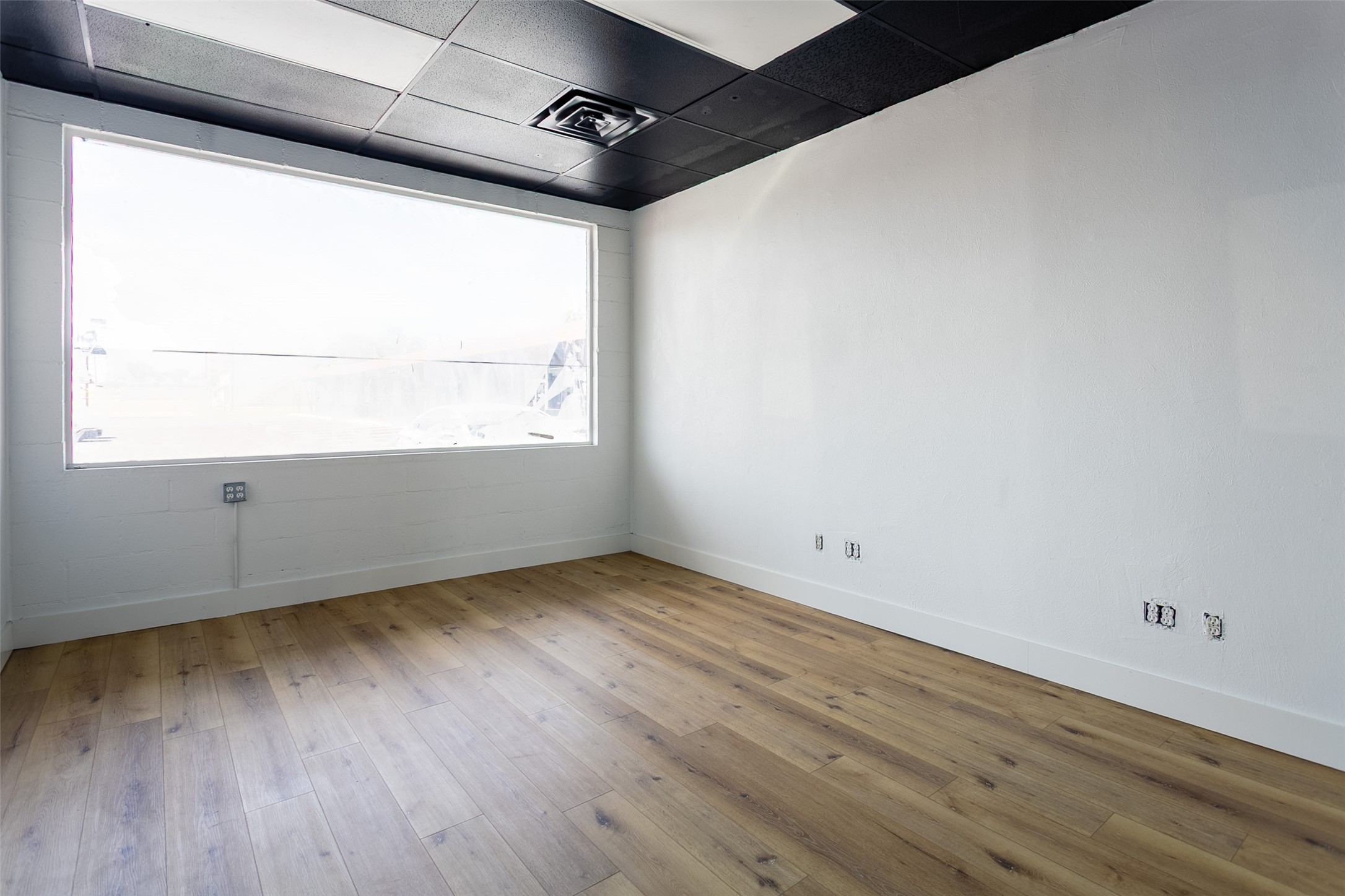 802 S Cherry Lane White Settlement TX 76108