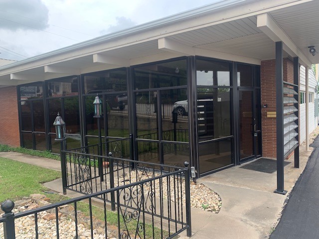 303 W Main Street Decatur TX 76234
