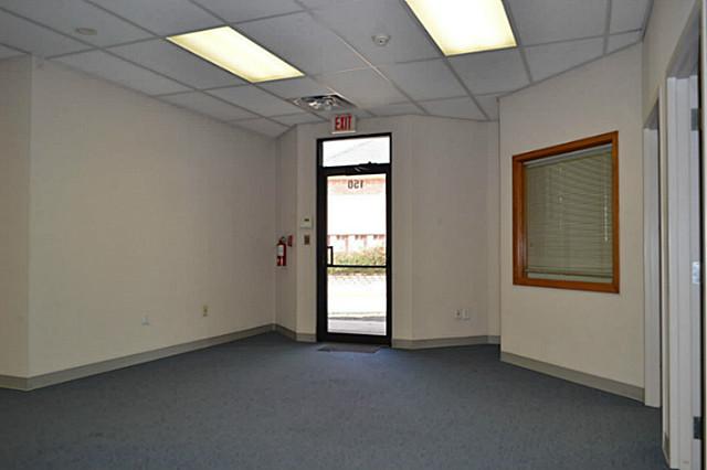 2097 N Collins Street Richardson TX 75080