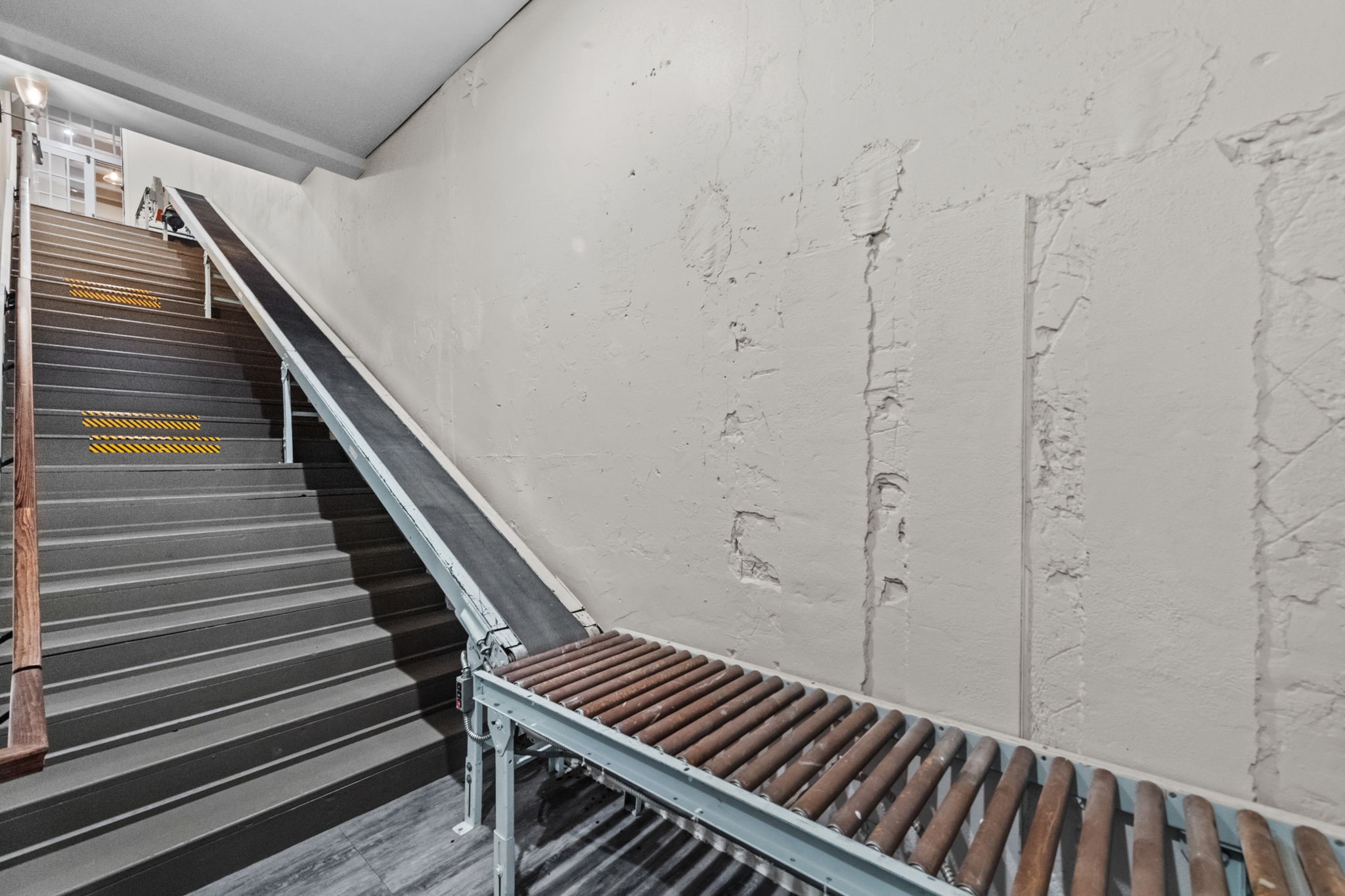 10 N Caddo Street Cleburne TX 76031