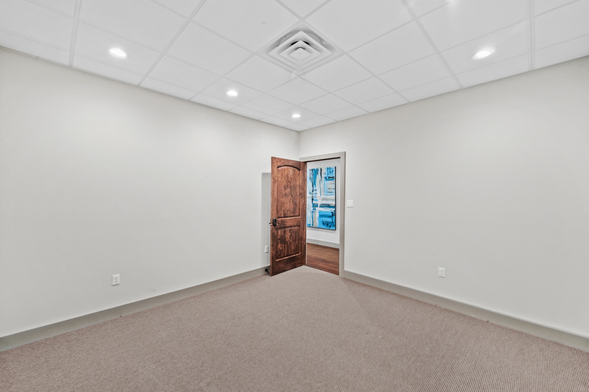 10 N Caddo Street Cleburne TX 76031