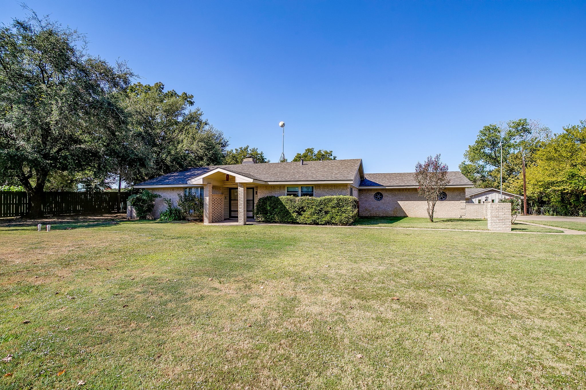 1060 S Burleson Boulevard Burleson TX 76028