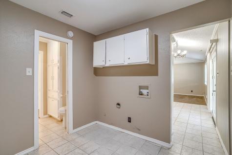 1060 S Burleson Boulevard Burleson TX 76028