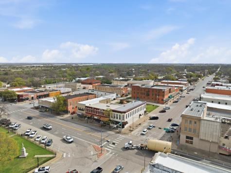 75 N Waco Street Hillsboro TX 76645