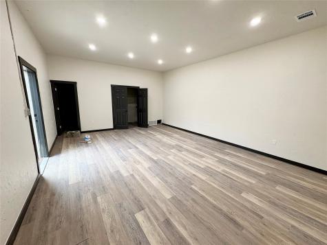 27790 State Highway 56 Whitesboro TX 76273