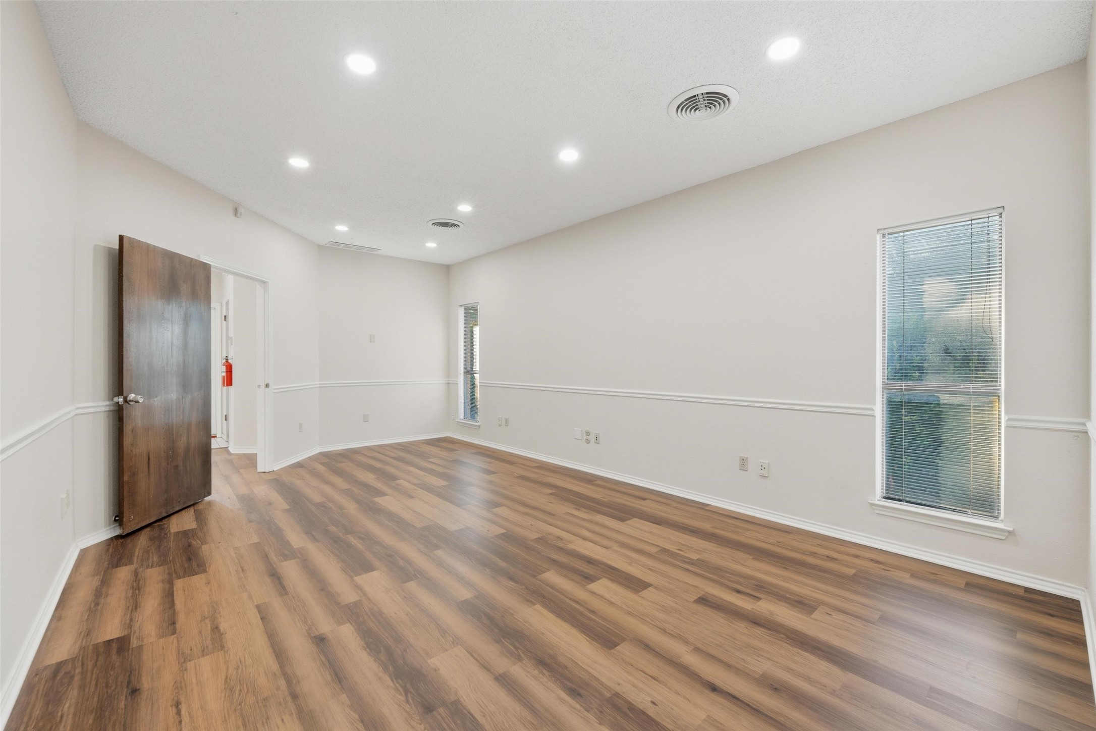 3711 W Green Oaks Boulevard Arlington TX 76016