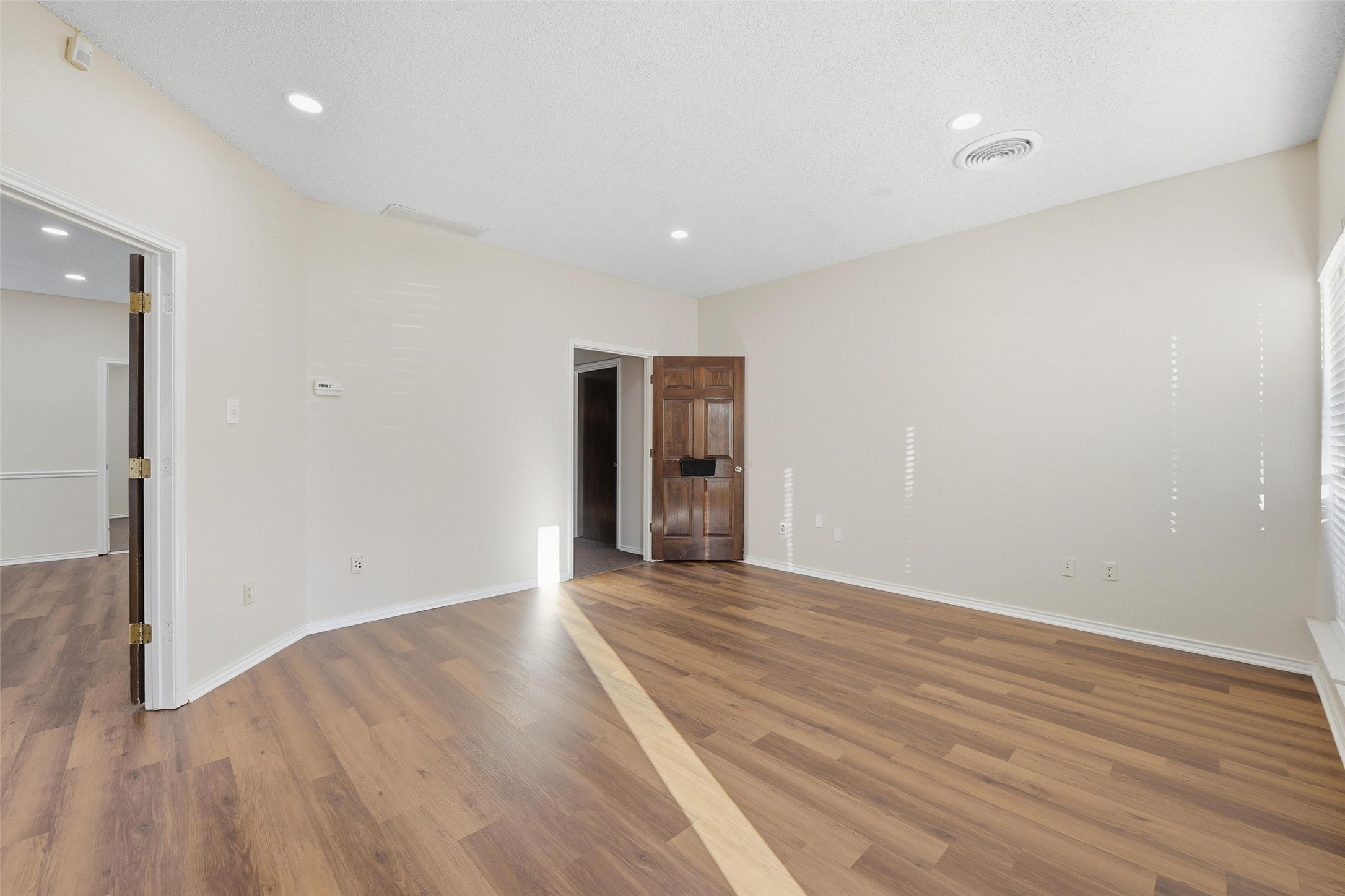 3711 W Green Oaks Boulevard Arlington TX 76016