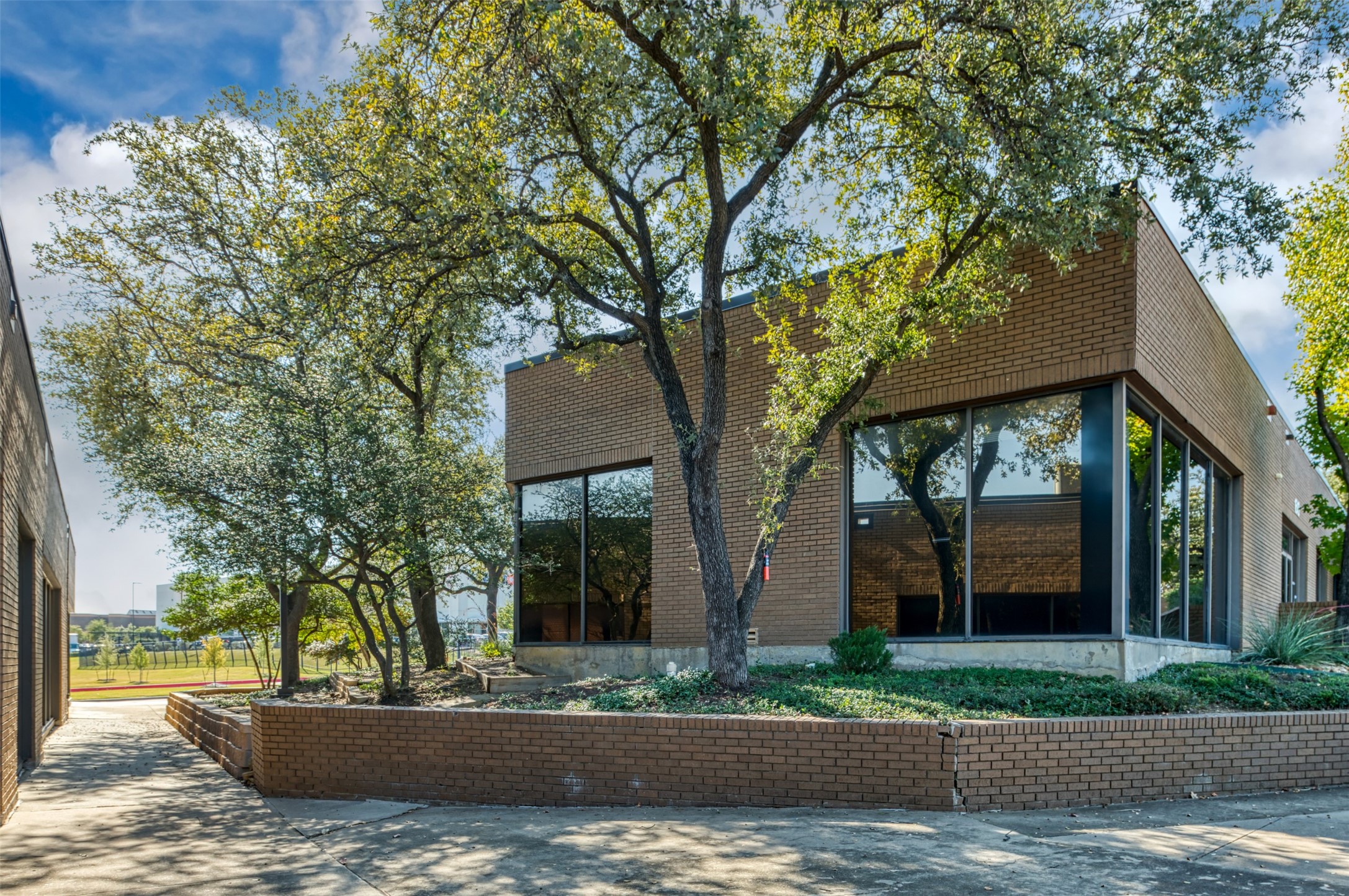 1610 Corporate Court Irving TX 75038