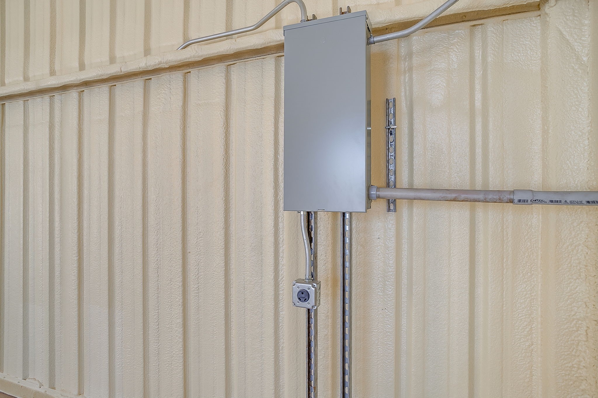 410 N Broadway Street Joshua TX 76058