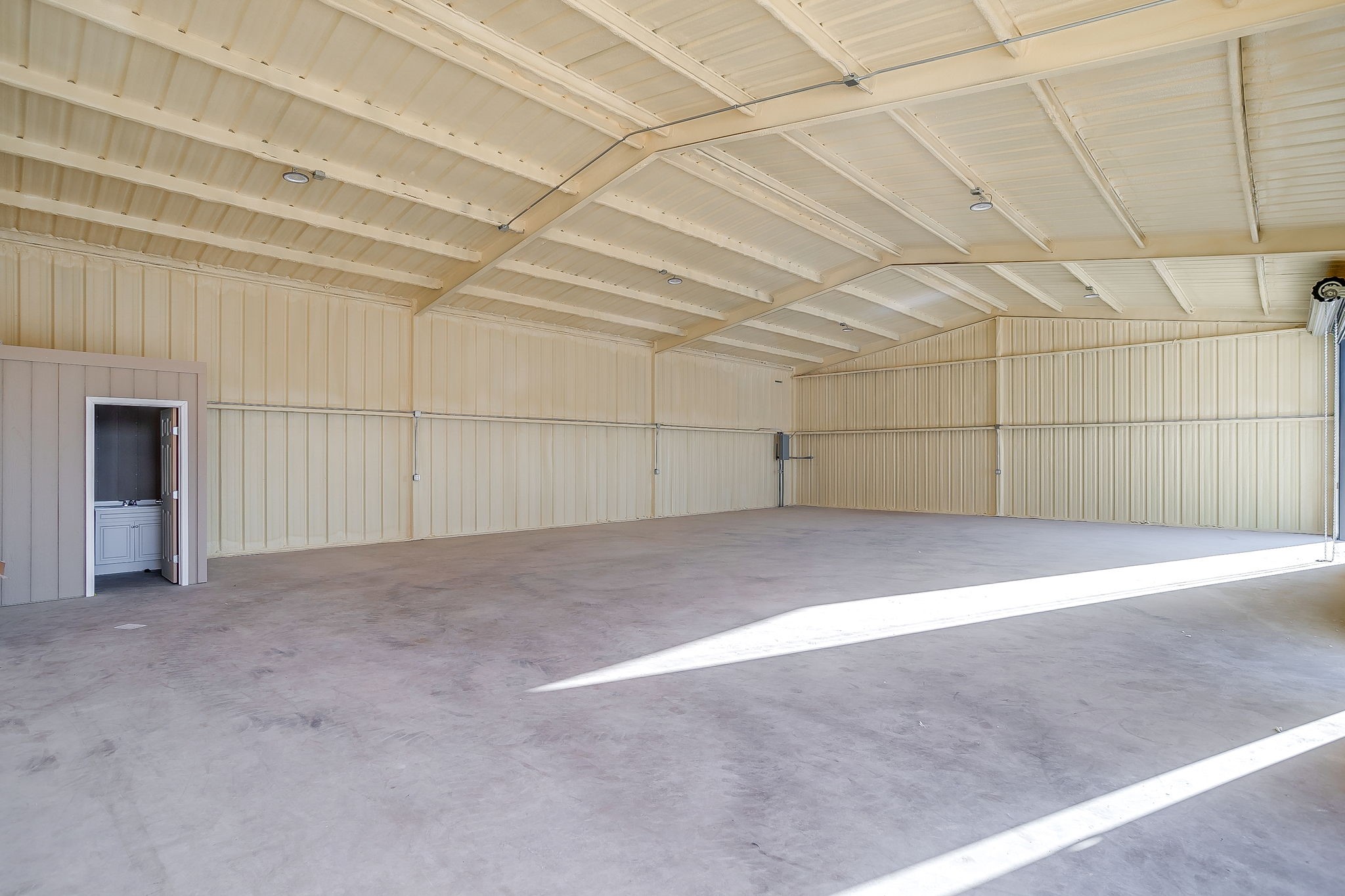 410 N Broadway Street Joshua TX 76058