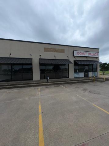 2203 W Ennis Avenue Ennis TX 75119