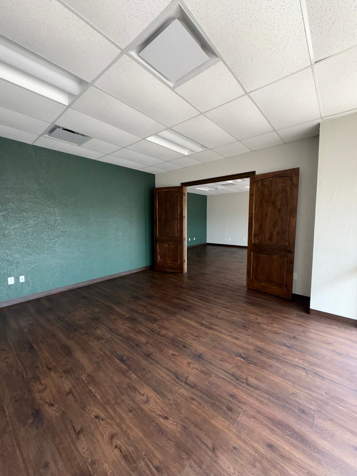 2203 W Ennis Avenue Ennis TX 75119