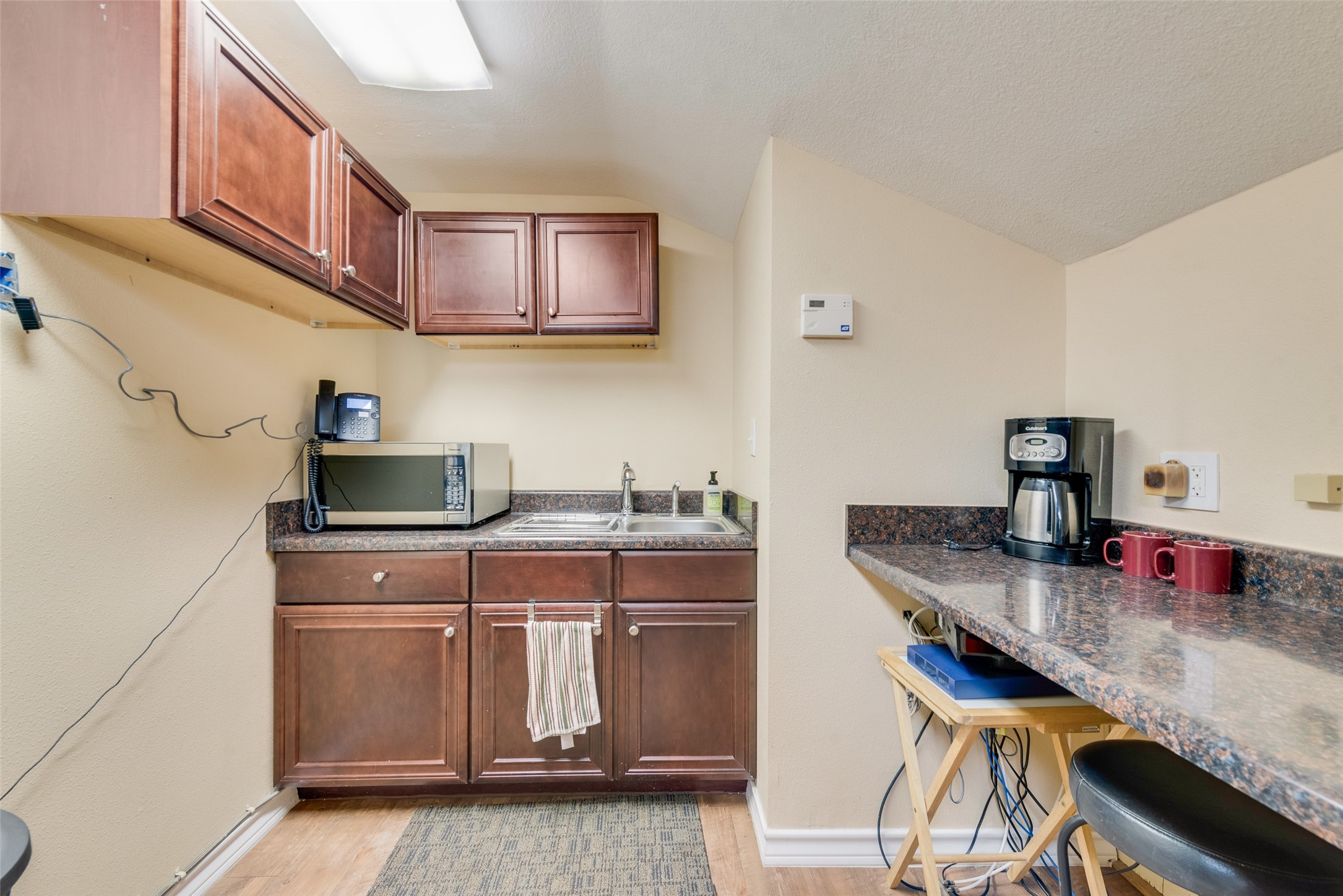 901 Waterfall Way Richardson TX 75080