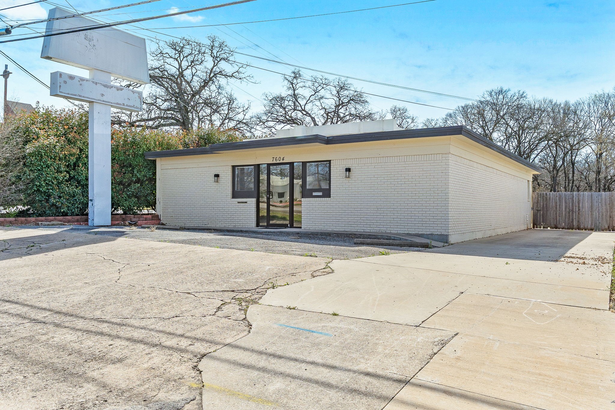7604 Baker Boulevard Richland Hills TX 76118