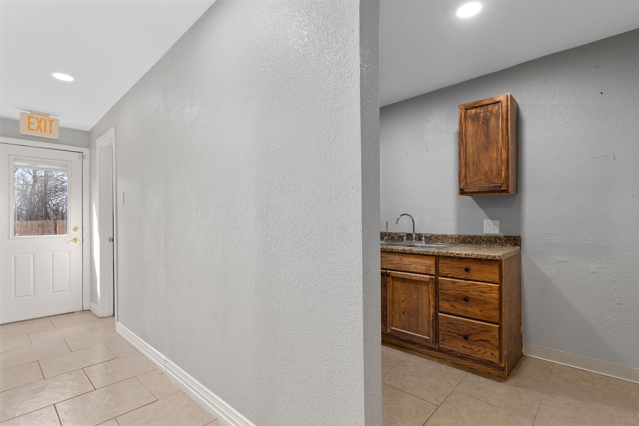 7604 Baker Boulevard Richland Hills TX 76118